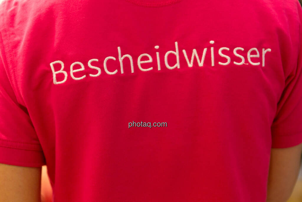 Bescheidwisser, © photaq.com (18.06.2016) 