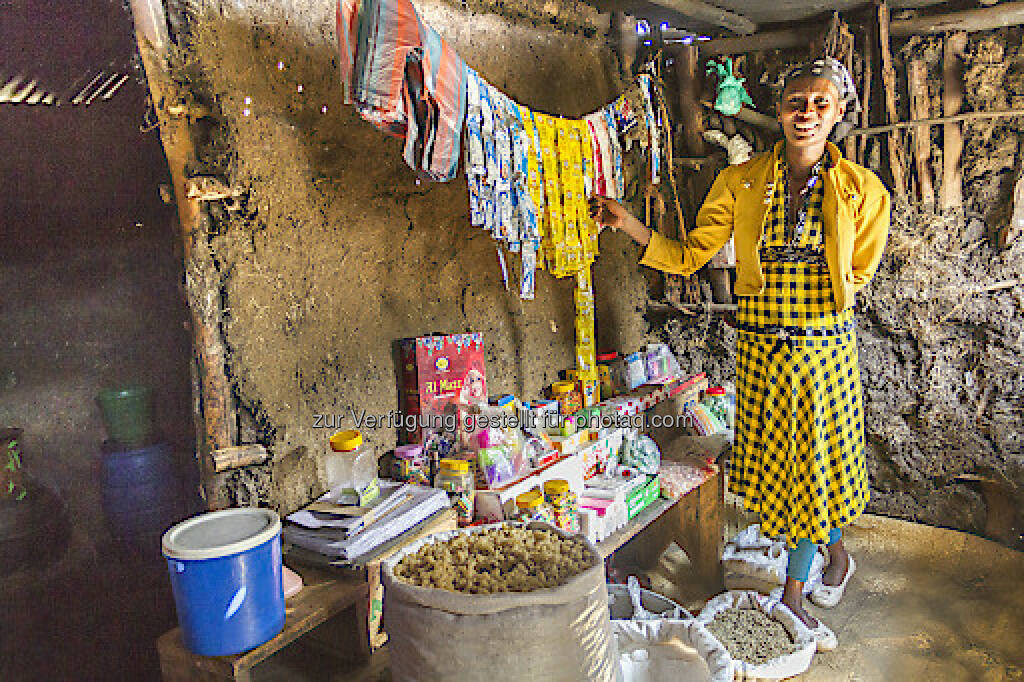 Kabenu Bekel : Eine der Frauen im Washa Catchment, die von der Arbeit von Menschen für Menschen profitierten : Dank des Kleinkreditprogramms führt sie ihren eigenen Shop : Ein Spenden-Euro an Menschen für Menschen ist 26,60 Euro wert :  Fotocredit: Menschen für Menschen, © Aussender (28.06.2016) 