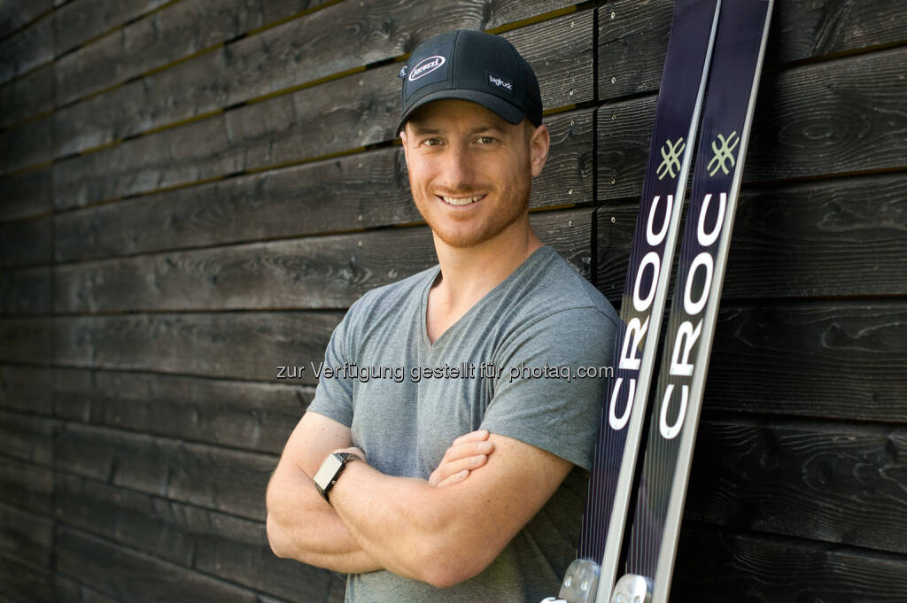 Tim Jitloff mit Croc Ski : Croc Sports setzt im Alpin-Weltcup auf Tim Jitloff : Fotocredit: Croc Sports/Kirchner, © Aussendung (30.06.2016) 