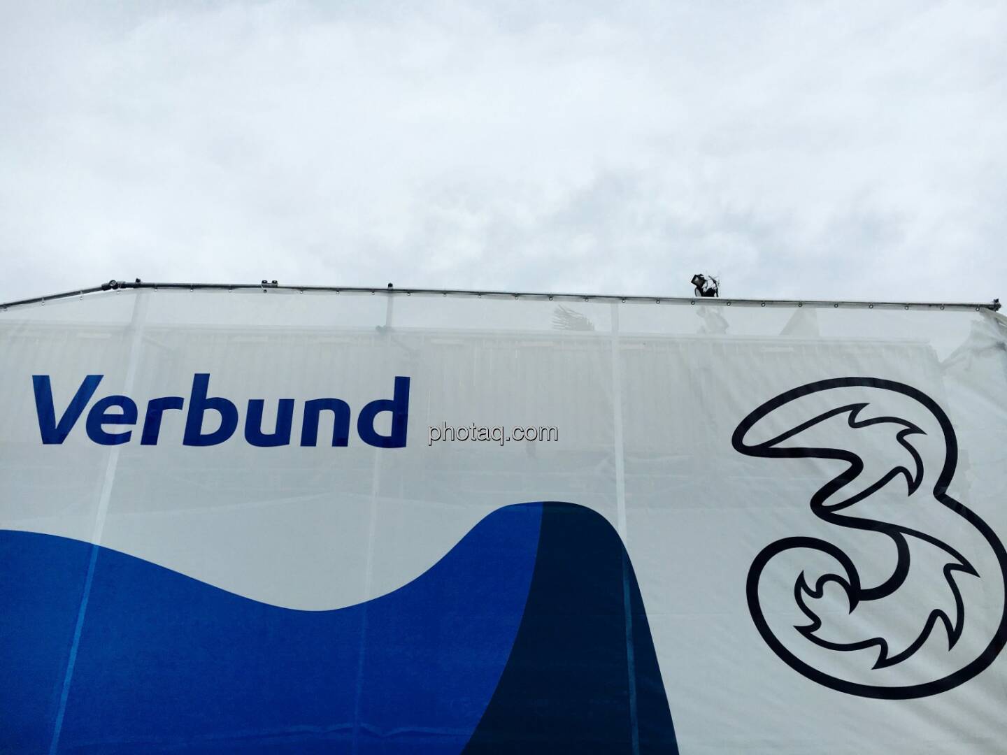 Verbund, drei, Welle