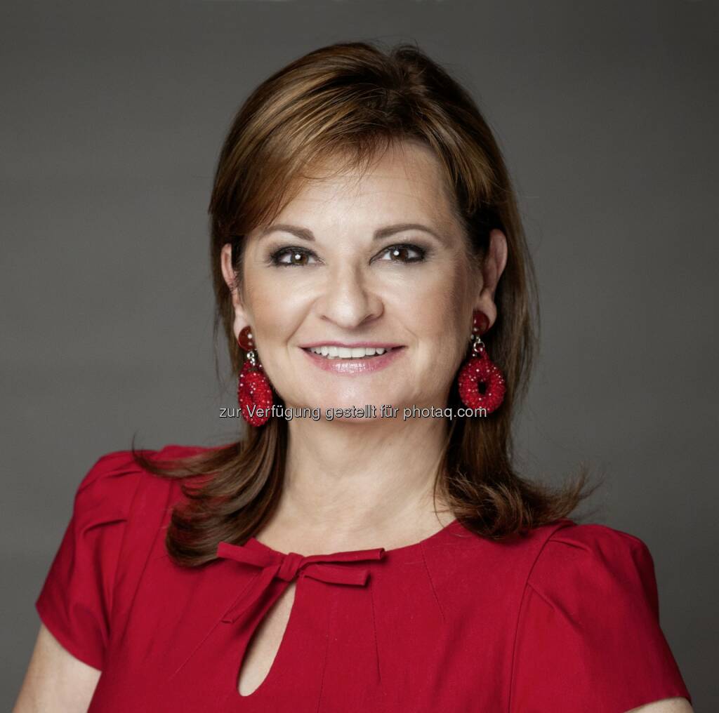 Susanne Riess (Wüstenrot Generaldirektorin) : Nachfrage nach Finanzierungsleistungen der Österreichischen Bausparkassen um plus 30 Prozent gestiegen : Fotocredit: Bausparkasse Wüstenrot, © Aussender (19.07.2016)