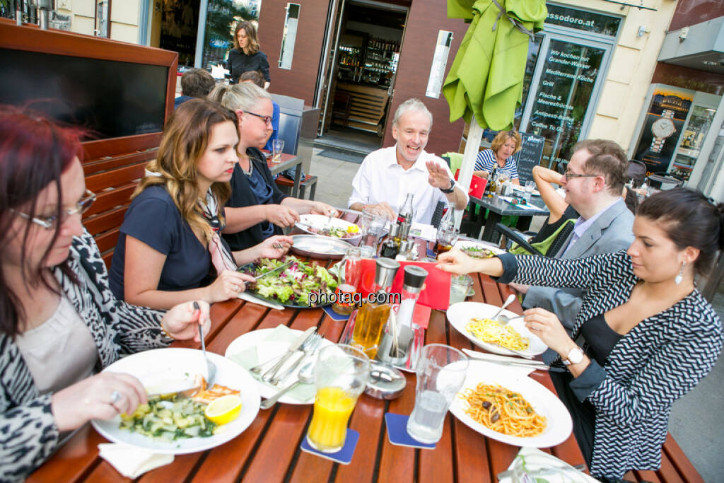 Yvette Rosinger (Rosinger Group), Julia Poyatsyka-Öztürk (Rosinger Group),  Stephanie Wolfschütz (Rosinger Group), Christian Drastil (BSN), Gregor Rosinger (Rosinger Group), Alexandra Rosinger (Rosinger Group), © Martina Draper/photaq (19.07.2016) 