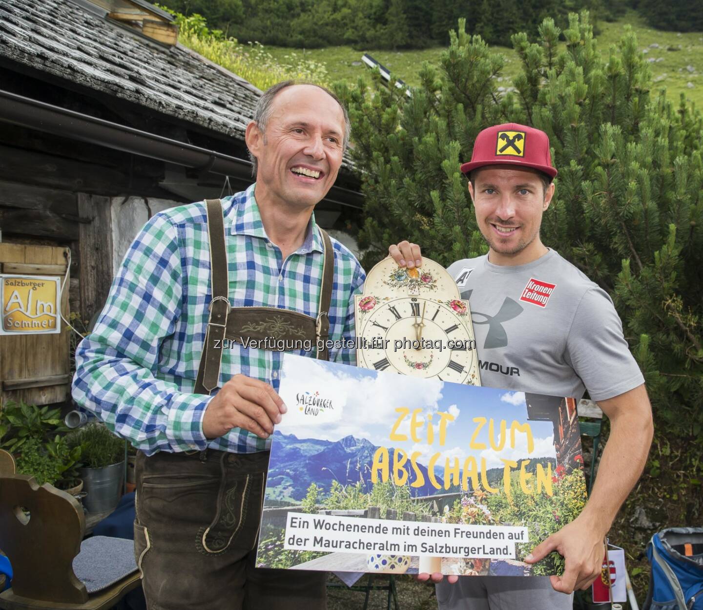 Leo Bauernberger (GF SalzburgerLand Tourismus GmbH), Marcel Hirscher (Skistar) : Medientag auf der Stuhlalm : Fotocredit: SalzburgerLand Tourismus/Neumayr/Leo