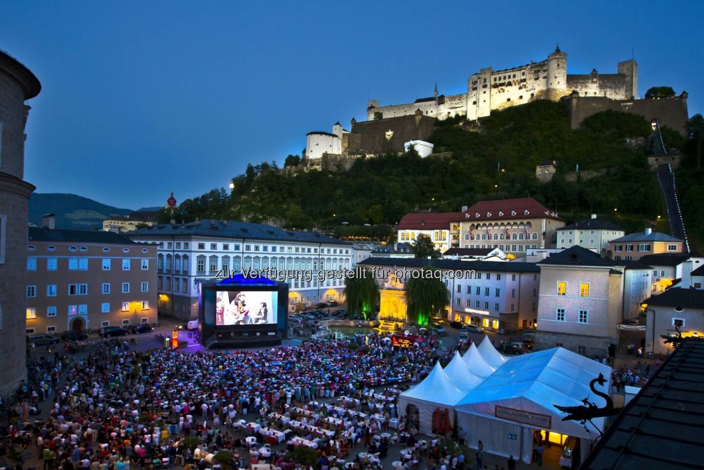 Kapitelplatz, Salzburg : 15 Jahre Siemens Fest>Spiel>Nächte in Salzburg : Fotocredit: Siemens AG