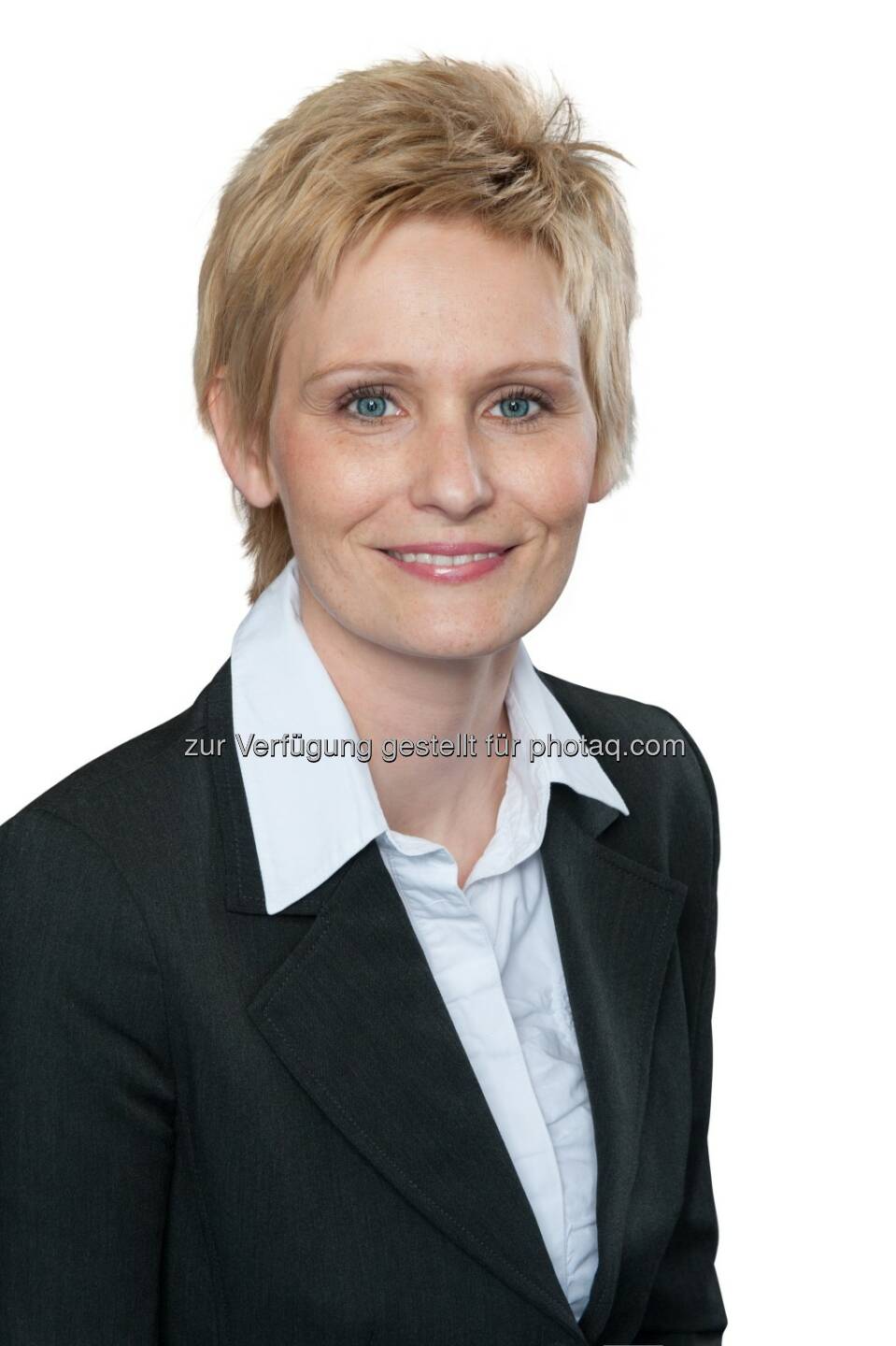 Claudia Grabner : Partnerin und Leiterin People & Organisation bei PwC Österreich : Fotocredit: PwC/oresteschaller.com