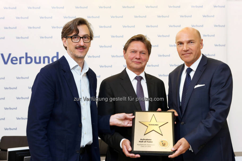 Josef Chladek (BSN), Wolfgang Anzengruber (CEO Verbund), Peter F. Kollmann (Finanzvorstand Verbund), © Martina Draper/photaq (28.07.2016) 