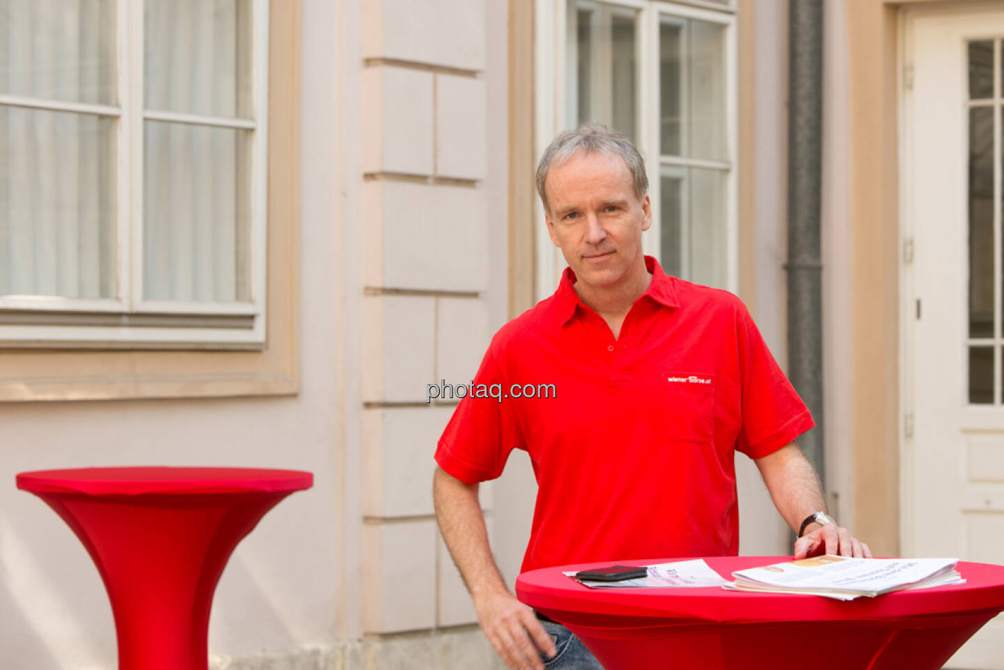 Christian Drastil im Innenhof der Wiener Börse
