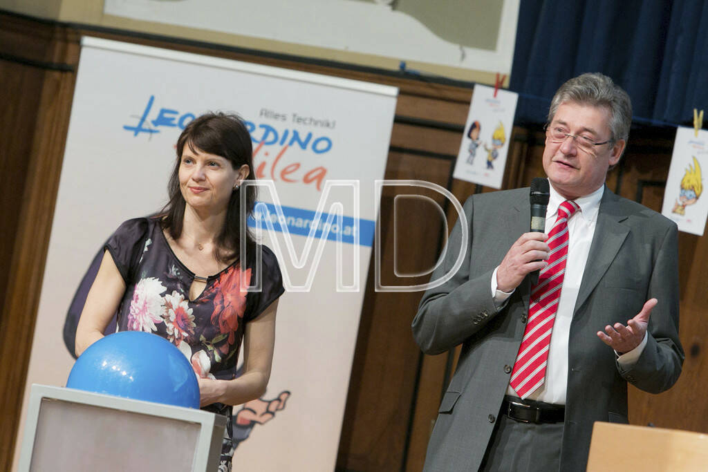 Katharina Sigl (Festo), Wolfgang Keiner (GF Festo), © Martina Draper für Festo (23.04.2013) 