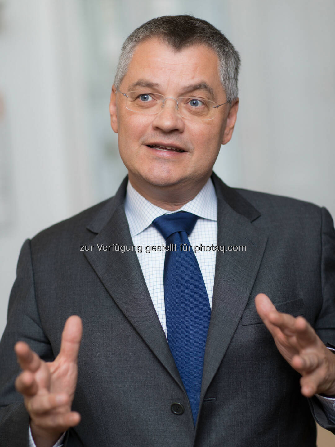 Thomas Uher (Vorstandsvorsitzender der Erste Bank Österreich) : Erste Bank weitet Mikrokreditprogramm aus : Fotocredit: Erste Bank/Hinterramskogler