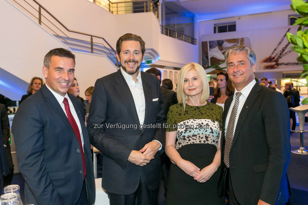 Michael Zettel (Accenture), Harald Mahrer (Staatssekretär), Sonja Sarközi (Bawag), Roland Smertnig (Accenture), © Martina Draper/Accenture (13.09.2016) 