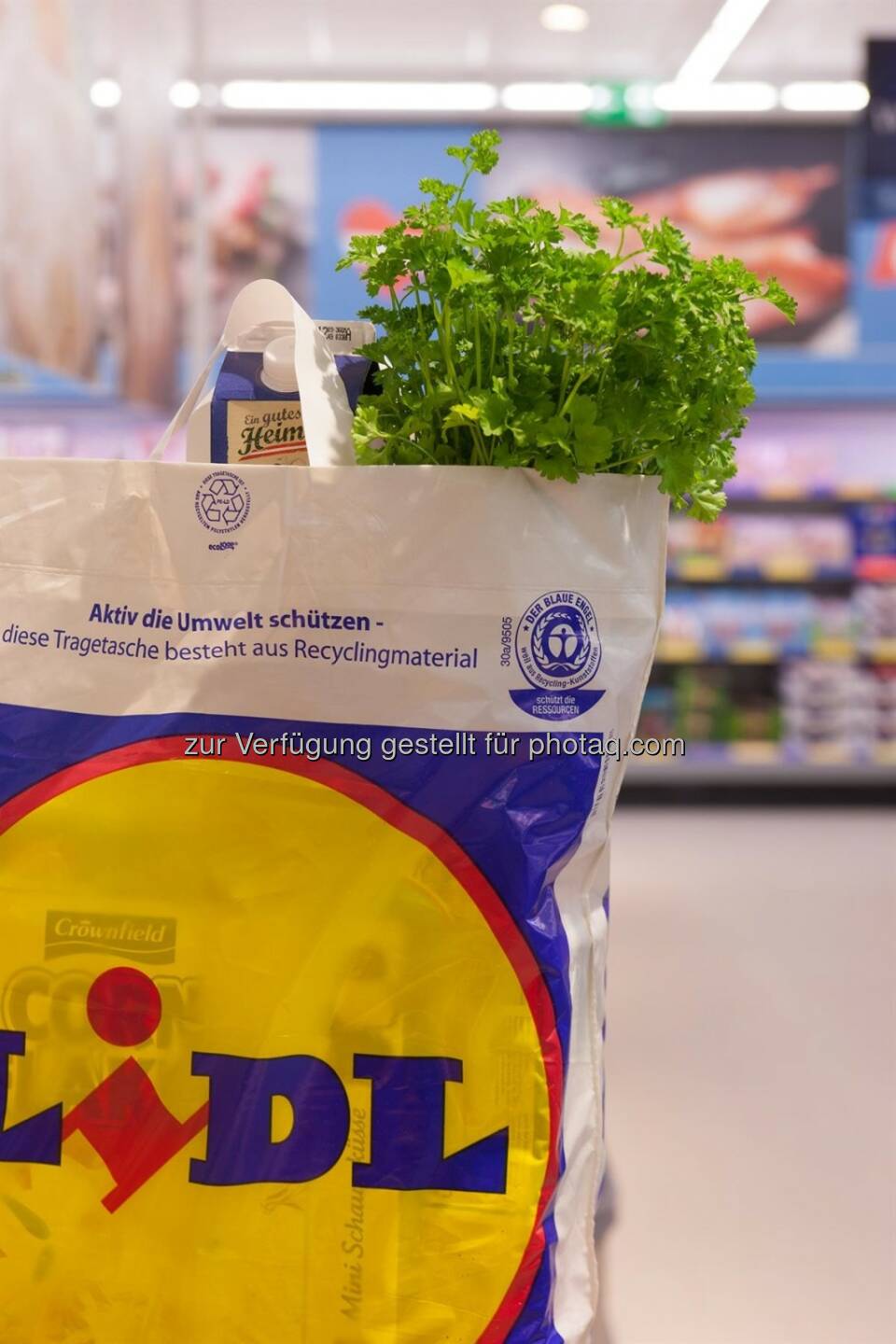 Ab dem Frühjahr 2017 verzichtet das heimische Unternehmen komplett auf den Verkauf von Einweg-Plastiktragetaschen : Fotocredit: Lidl Österreich