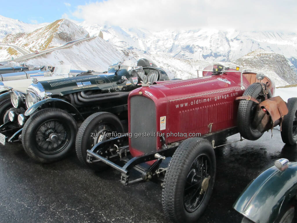 Historische Fahrzeuge beim Parkplatz Fuscher Törl : Internationler Großglockner Grand Prix 2016 vom 22. – 24. September : Fotocredit: grossglockner.at/Großglockner Hochalpenstraßen AG, © Aussendung (21.09.2016) 