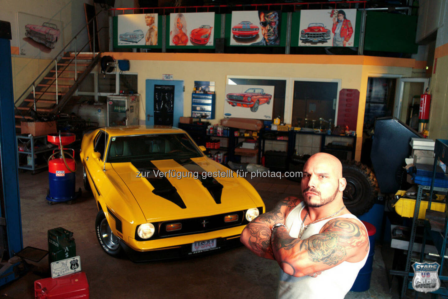 Muscels, Cars, by Detlef Löffler, http://loefflerpix.com/