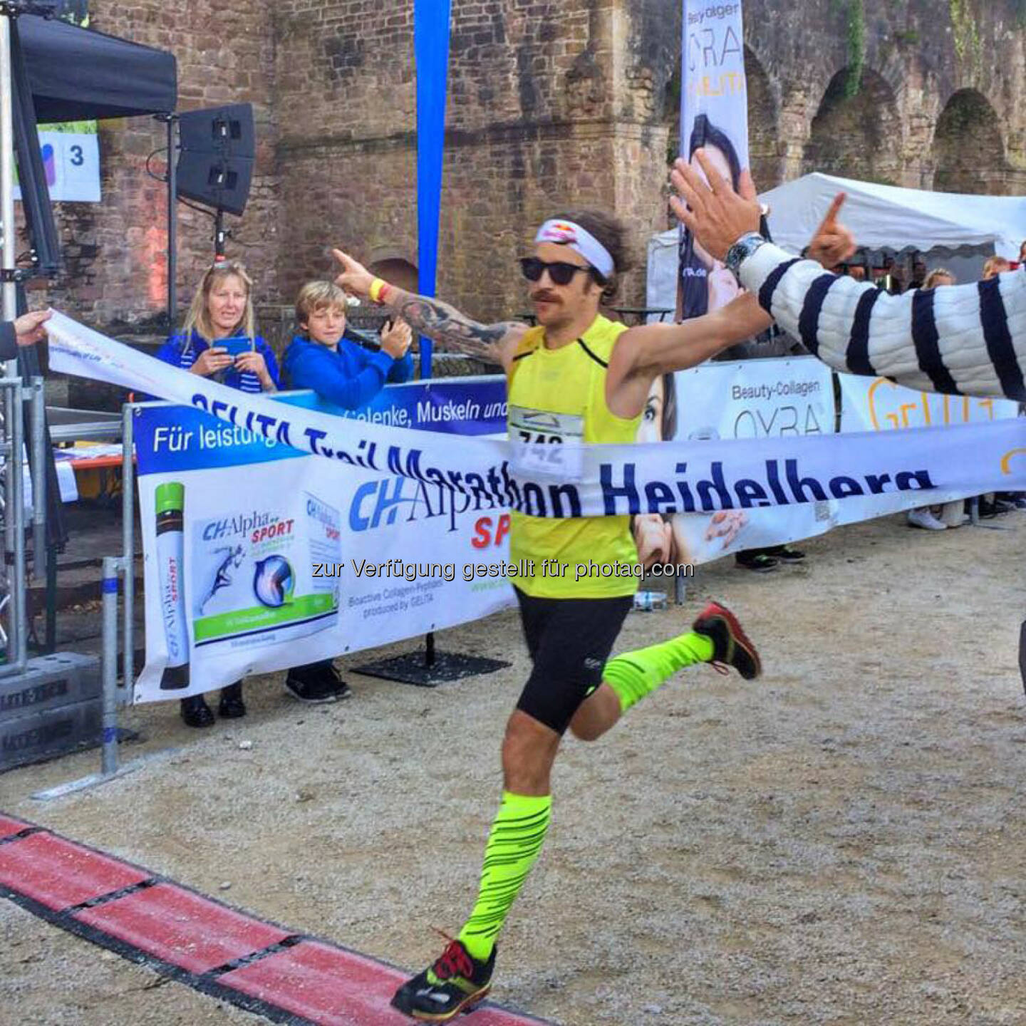 Florian Neuschwander, Zieleinlauf, Gelita Trail Marathon Heidelberg