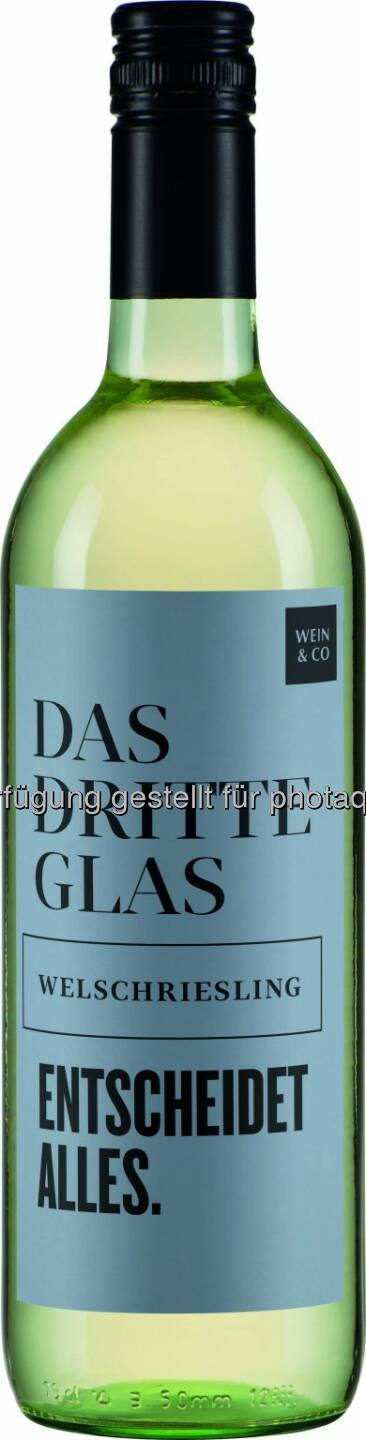 Neue WEIN & CO - Ausgesucht-Kollektion Welschriesling : Heinz Kammerer (WEIN & CO Chef): „Wir haben für unsere 'Ausgesucht'-Weine ausgezeichnete Weingüter ausgewählt und lassen auf den Etiketten bewusst große Sprüche Platz nehmen. Schließlich können es unsere großartigen Weine locker mit ihnen aufnehmen“ : Fotocredit: Wein & Co/Payer