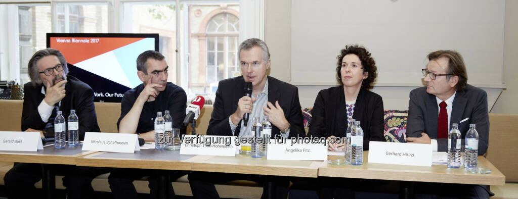 Gerald Bast (Rektor Universität für angewandte Kunst Wien), Nicolaus Schafhausen (Direktor Kunsthalle Wien), Christoph Thun-Hohenstein (Generaldirektor MAK, Leiter der Vienna Biennale 2017), Angelika Fitz (designierte Direktorin Architekturzentrum Wien), Gerhard Hirczi (GF Wirtschaftsagentur Wien) : Vienna Biennale 2017: Roboter. Arbeit. Unsere Zukunft : Fotocredit: Peter Kainz/MAK, © Aussendung (17.10.2016) 