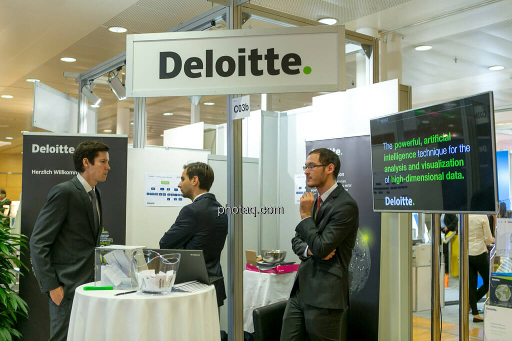 Deloitte, © Martina Draper/photaq (20.10.2016) 