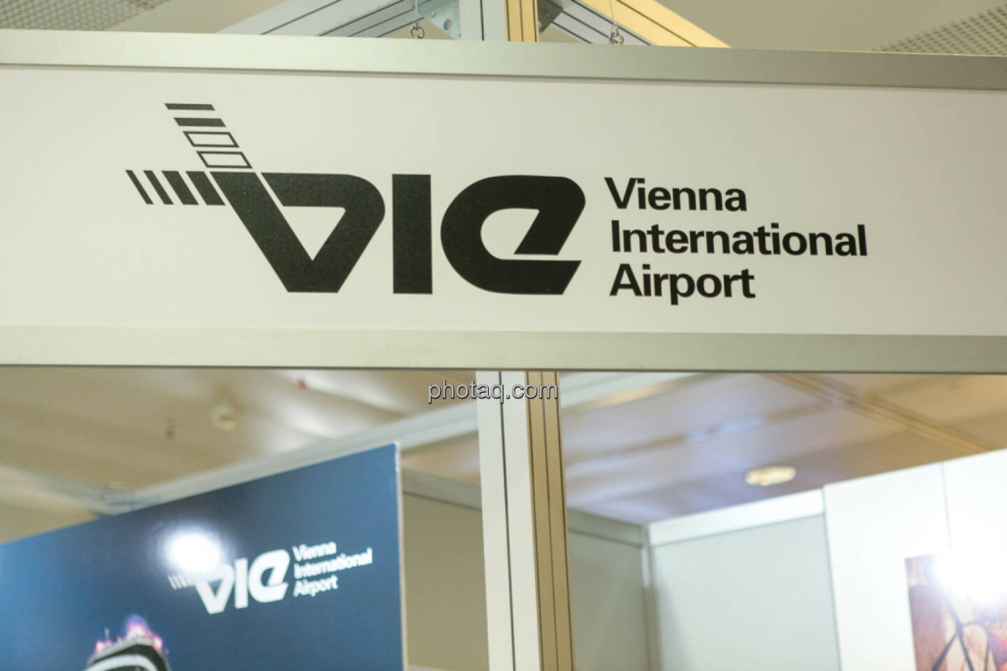 Flughafen Wien, vie