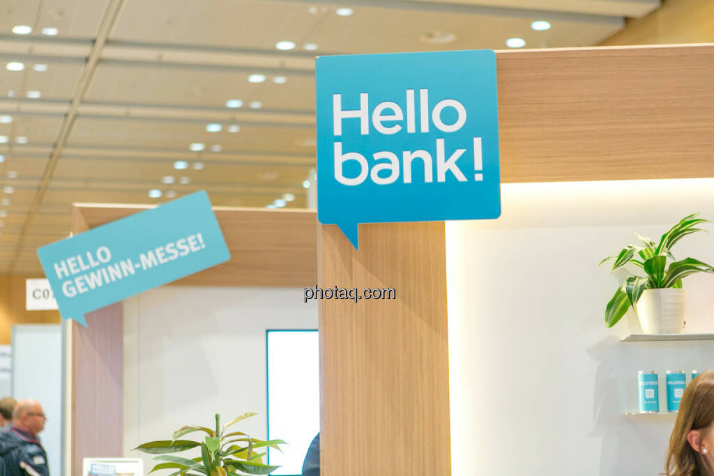 Hello bank!, © Martina Draper/photaq (20.10.2016) 