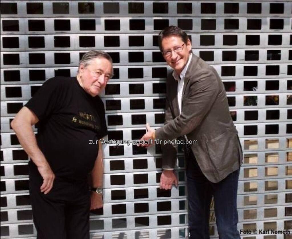 BZÖ-Chef Klubobmann Josef Bucher forderte am 1.Mai im Rahmen einer gemeinsamen Pressekonferenz mit Baumeister Richard Lugner in der Lugner City eine Ausweitung der Ladenöffnungszeiten (c) BZÖ (01.05.2013)