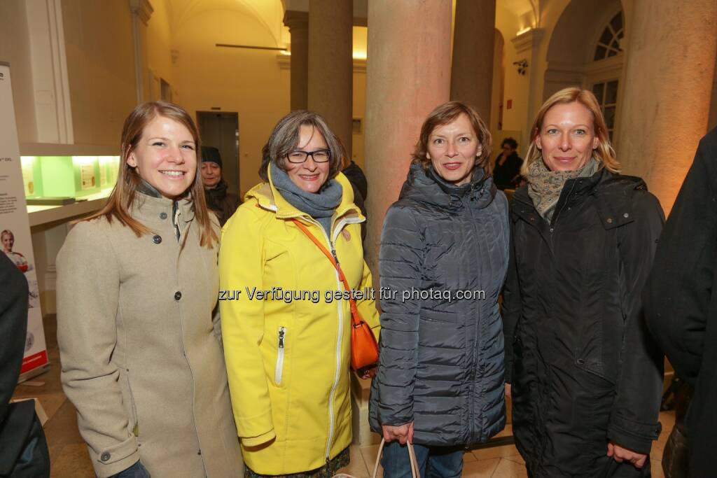 Julia Resch - Wiener Börse Punsch 2016, © Wiener Börse AG/APA-Fotoservice/Tanzer (02.12.2016) 