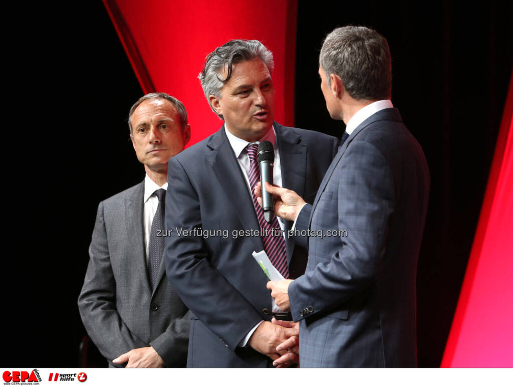 Geschaeftsfuehrer Anton Schutti (Sporthilfe), Hubert Patterer (Kleine Zeitung) und Moderator Rainer Pariasek, Foto: GEPA pictures/ Markus Oberlaender (08.05.2013) 