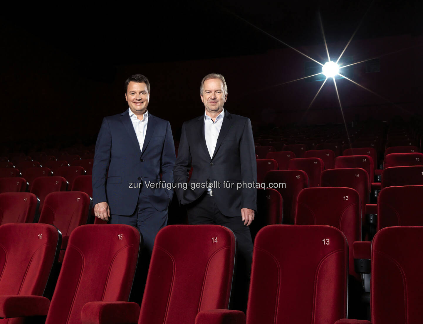 Christof Papousek, CFO und Co-Gesellschafter Cineplexx International und Christian Langhammer, geschäftsführender Gesellschafter Cineplexx - Cineplexx Kinobetriebe GmbH: Cineplexx eröffnete neue Multiplex Kinos in Serbien und im Kosovo (Fotocredit: Philipp Jelenska)