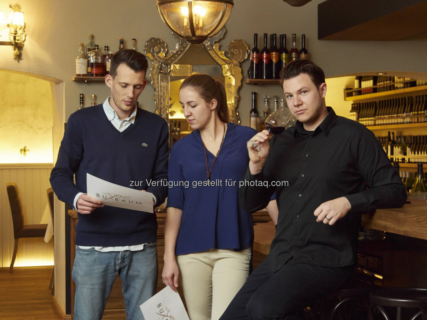 Daniel Kellner, Anna Andert, Benjamin Buxbaum - Zingerle Communications e.U.: BUXBAUM Restaurant – historisches Gewölbe, neuer Küchenchef (Fotocredit: Restaurant BUXBAUM)