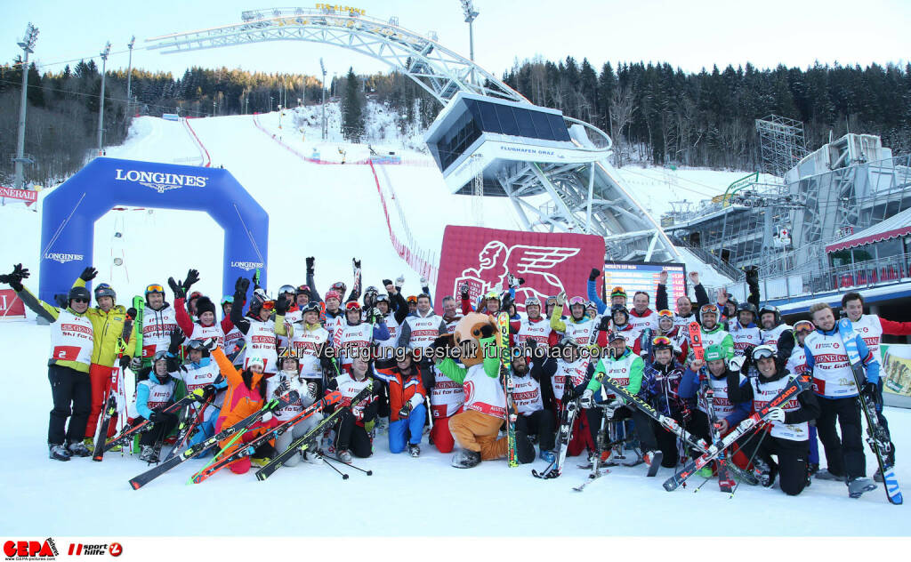 Ski for Gold Charity Race. Image shows participants. Photo: GEPA pictures/ Harald Steiner (26.01.2017) 