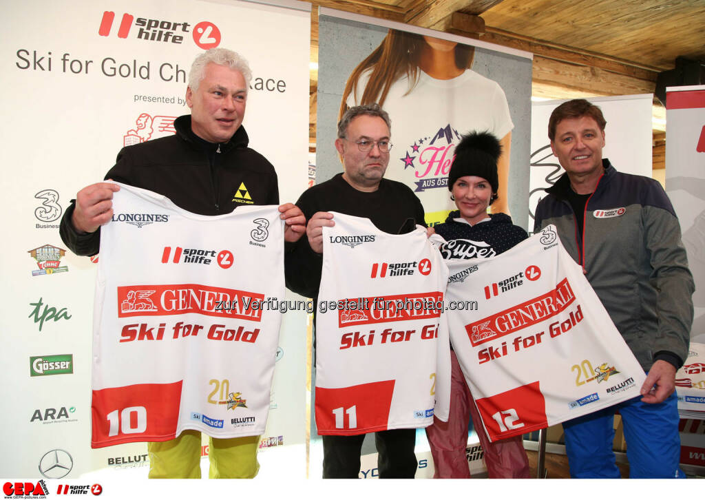 Ski for Gold Charity Race. Image shows Toni Polster, Vera Russwurm, Marisa Burger and managing director Harald Bauer (Sporthilfe). Photo: GEPA pictures/ Harald Steiner (26.01.2017) 