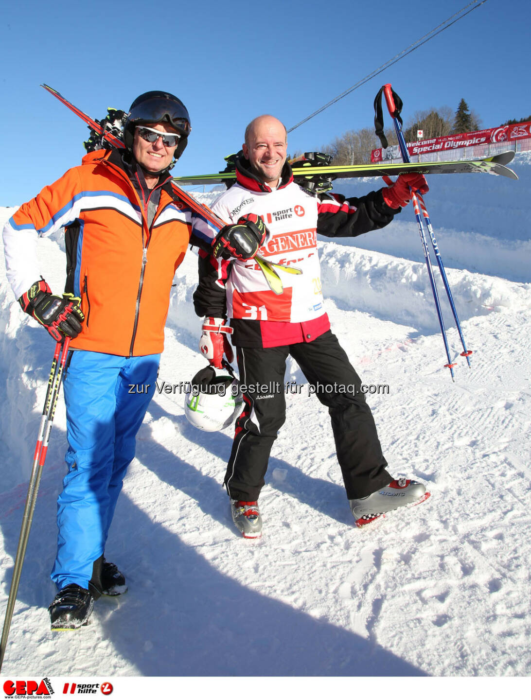 Ski for Gold Charity Race. Image shows managing director Harald Bauer (Sporthilfe) and Andy Lee Lang. Photo: GEPA pictures/ Harald Steiner