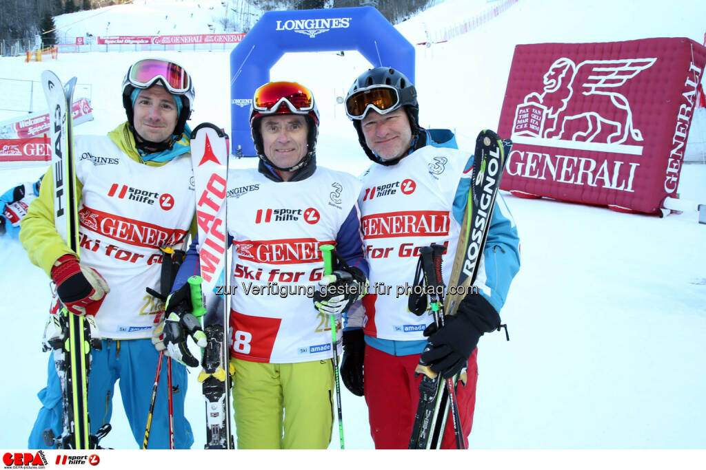 Ski for Gold Charity Race. Image shows Wolfgang Schreder, Karl Obauer and Christoph Sauermann. Photo: GEPA pictures/ Harald Steiner (26.01.2017) 