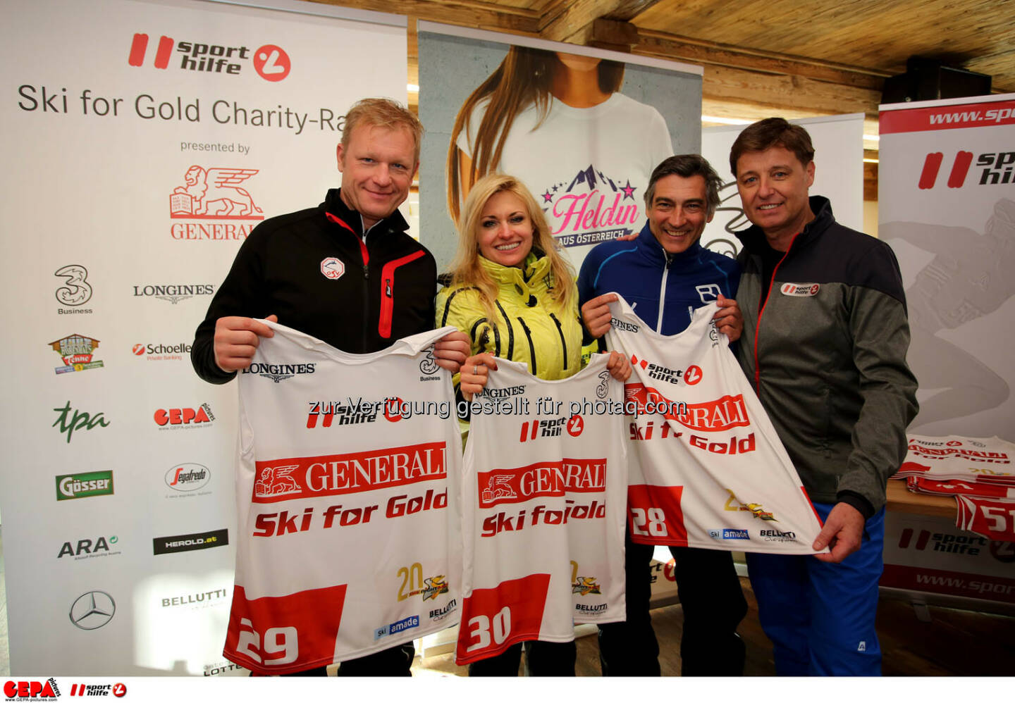 Ski for Gold Charity Race. Image shows Joseph Miedl, Aleksandra Izdebska, Christian Kohl and managing director Harald Bauer (Sporthilfe). Photo: GEPA pictures/ Daniel Goetzhaber