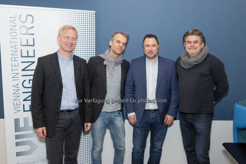 Johannes Pesendorfer (pumar), Andreas Machalek (pumar), Horst Lukaseder (Geschäftsführer VI-Engineers), Martin Mostböck - Vienna International Engineers: Immobilienentwickler VI-ENGINEERS feiert Jahresauftakt mit prominenten Gästen in neuem Office (Fotocredit: Vienna International Engineers/APA-Fotoservice/Buchacher), © Aussendung (27.01.2017) 