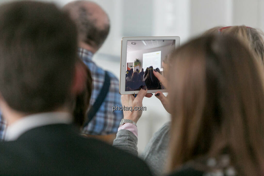 BSN Roadshow #66, ipad, fotografieren, © Martina Draper/photaq (01.02.2017) 