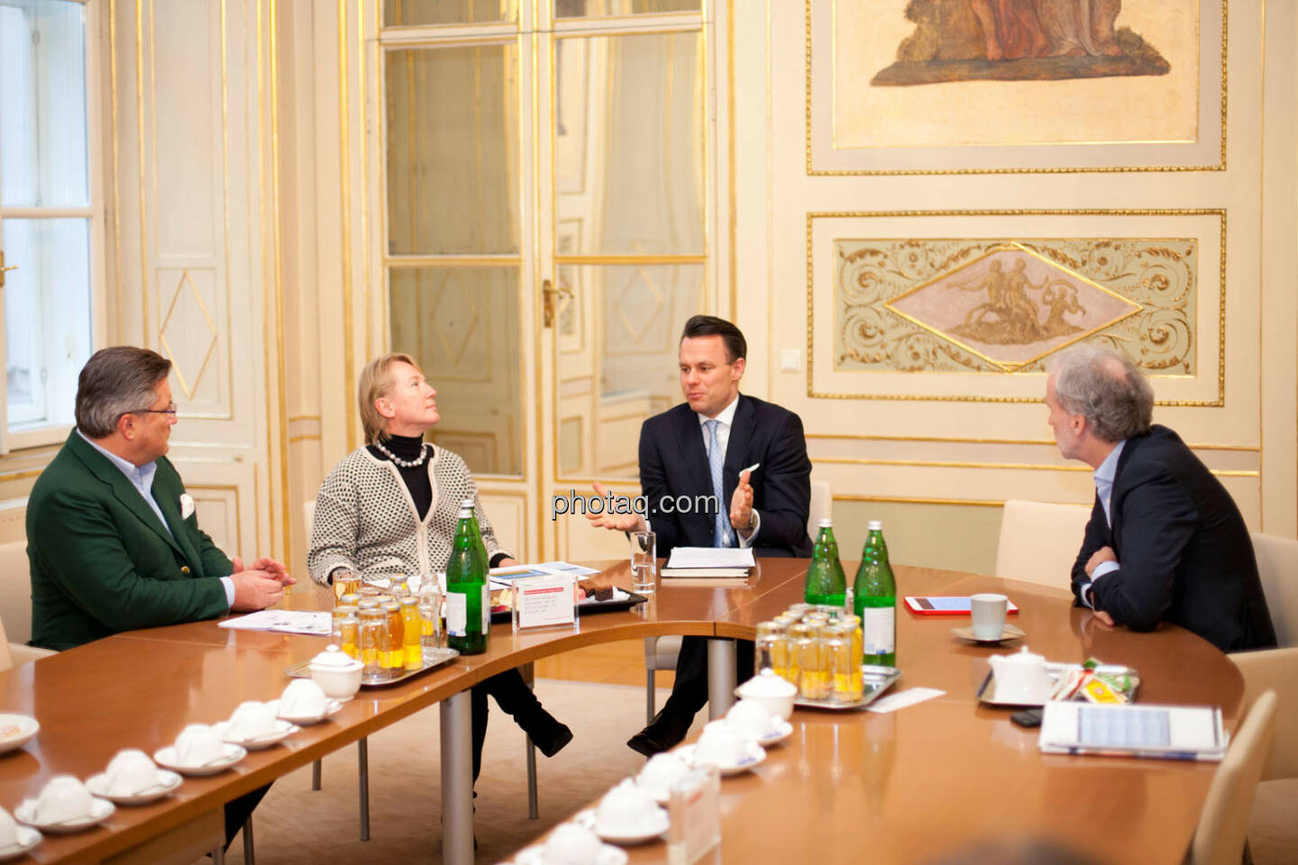 Karl-Heinz Strauss (Porr), Heike Arbter (RCB), Christoph Boschan (Wiener Börse), Christian Drastil (BSN)