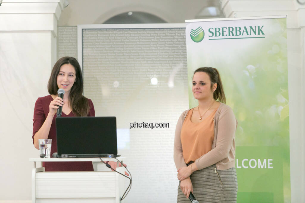 Linda Michalech (Sberbank), Anja Soffa (Sberbank), © Martina Draper/photaq (16.02.2017) 