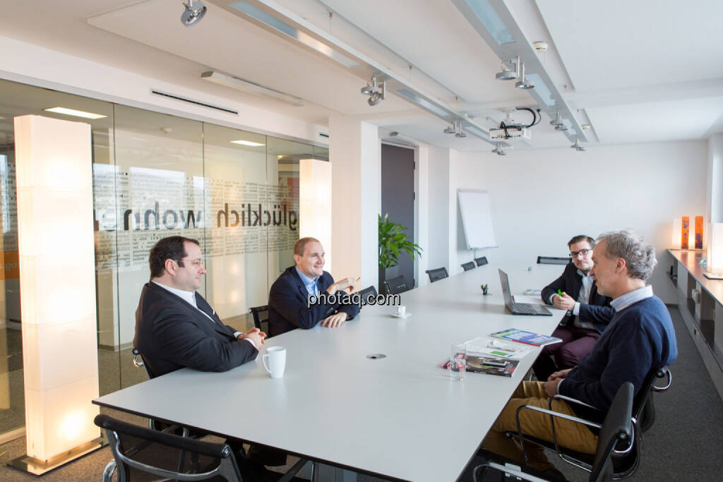 Daniel Riedl (CEO Buwog), Andreas Segal (CFO Buwog), Michael Lippitsch (Buwog), Christian Drastil (BSN), &copy; Martina Draper/photaq (23.02.2017) 