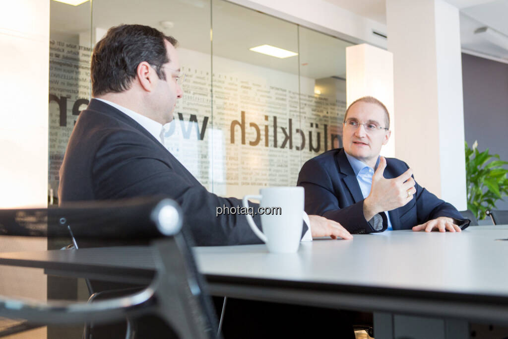 Daniel Riedl (CEO Buwog), Andreas Segal (CFO Buwog), &copy; Martina Draper/photaq (23.02.2017) 