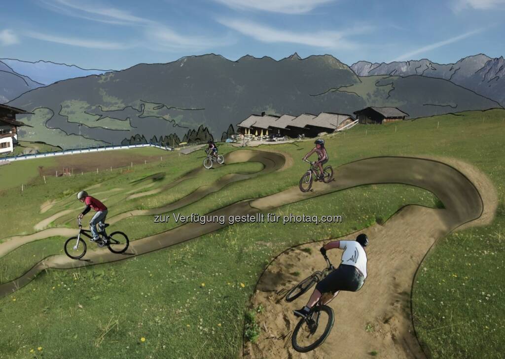 Ein Skills Area schult die Technik und Geschicklichkeit auf dem Bike - Kitzbüheler Alpen - St. Johann Oberndorf-Kirchdorf-Erpfendorf: Region St. Johann in Tirol zündet den Bike-Turbo (Fotocredit: Allegra Tourismus), © Aussender (07.03.2017) 