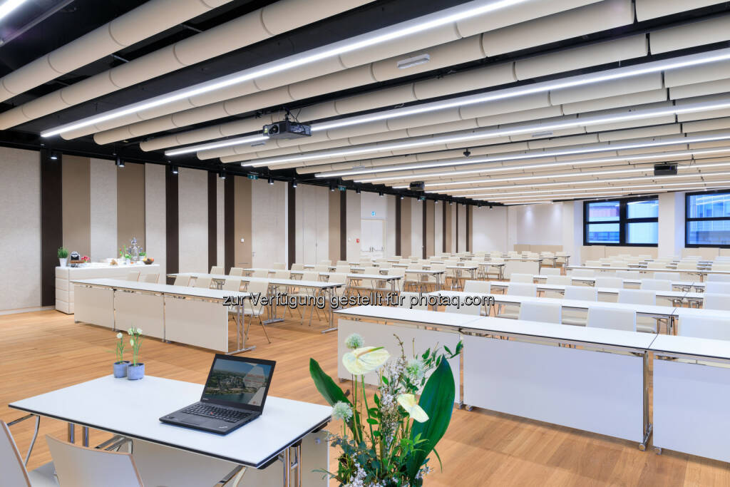Austria Center Vienna: Umbau Saal N abgeschlossen: Austria Center Vienna setzt nächsten Schritt der umfassenden Erneuerung (Fotocredit: IAKW-AG. Ludwig Schedl), © Aussendung (13.03.2017) 