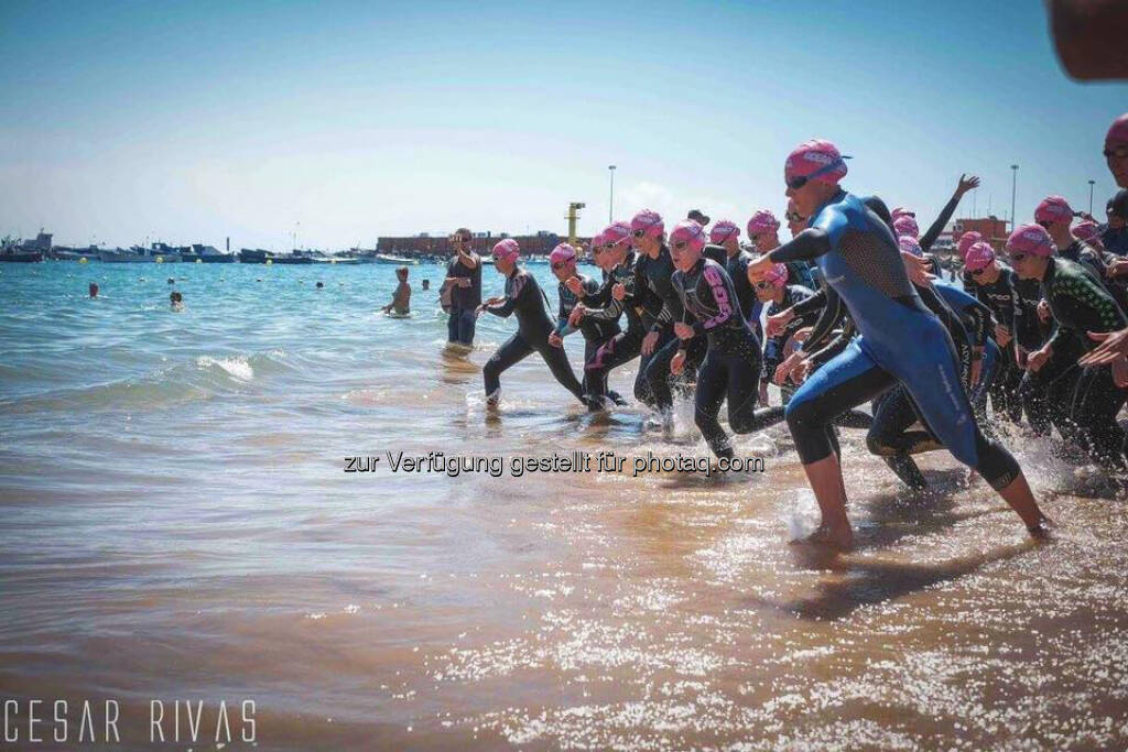 Tanja Stroschneider, Triathlon, Schwimmen, Start, Meer, © Tanja Stroschneider (20.03.2017) 