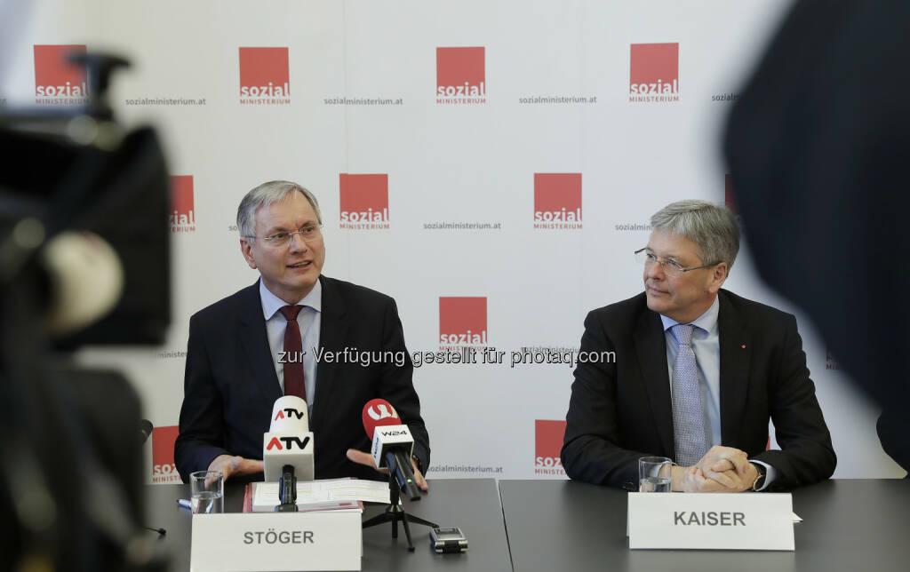 Sozialminister Alois Stöger und Kärntens Landeshauptmann Peter Kaiser stellen die Aktion 20.000 vor. - Bundesministerium für Arbeit, Soziales und Konsumentenschutz: Stöger stellt Fahrplan für Aktion 20.000 vor (Fotograf: Regina Aigner
/ Fotocredit: BKA/Sozialministerium), © Aussender (27.03.2017) 