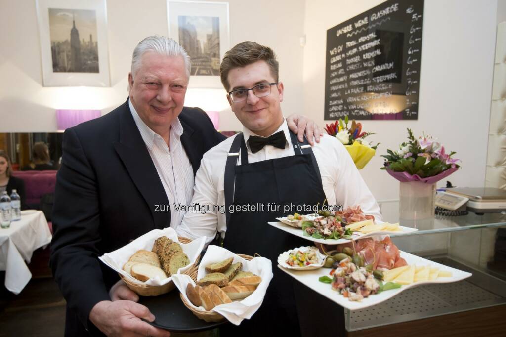 Edi Finger Junior. - Culinarius Beteiligungs und Management GmbH: 3-jähriges Jubiläum des Fischrestaurant Vikas (Fotograf: Martin Hörmandinger / Fotocredit: Culinarius/APA-Fotoservice/Hörmandinger), © Aussender (28.03.2017) 