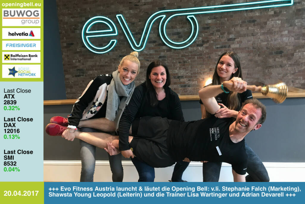 #openingbell am 20.4.: Evo Fitness Austria eröffnete gestern Mittwoch in der Berggasse in 1090 Wien und läutet für heute Donnerstag die Opening Bell: v.li. Stephanie Falch (Marketing), Shawsta Young Leopold (Leiterin) und die Trainer Lisa Wartinger und Adrian Devarell https://evofitness.at/evo-vienna-berggasse/ https://www.facebook.com/groups/Sportsblogged (20.04.2017) 