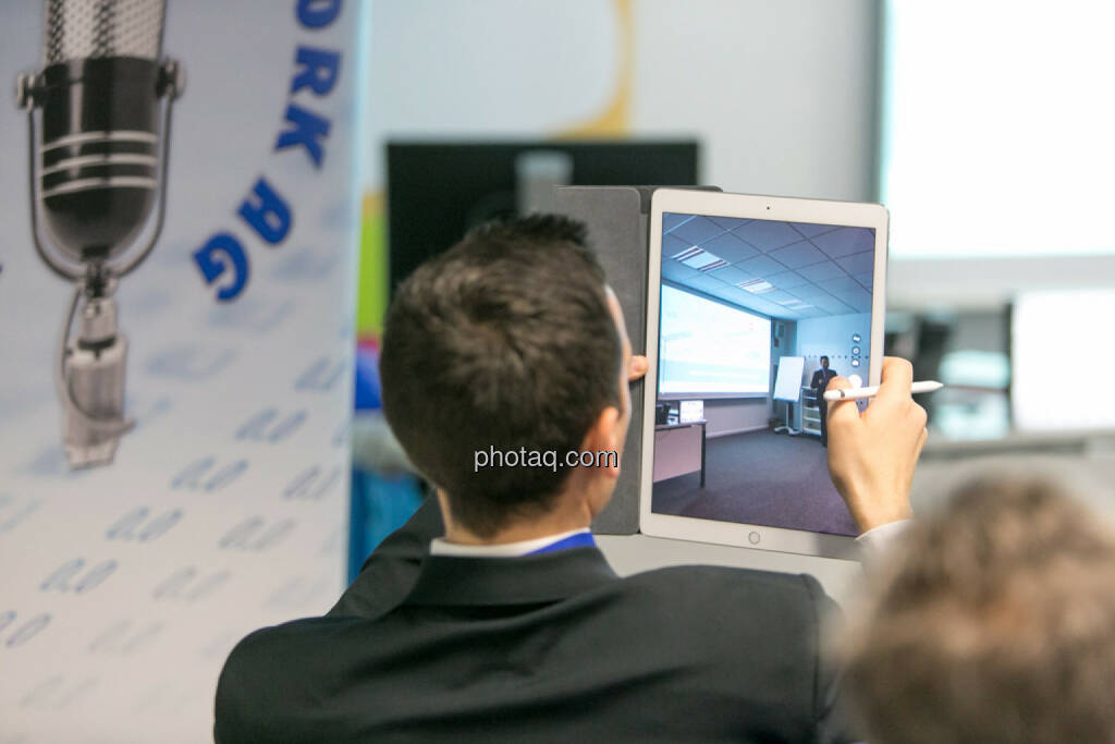 BSN Roadshow #69, ipad, Foto, © Martina Draper/photaq (27.04.2017) 