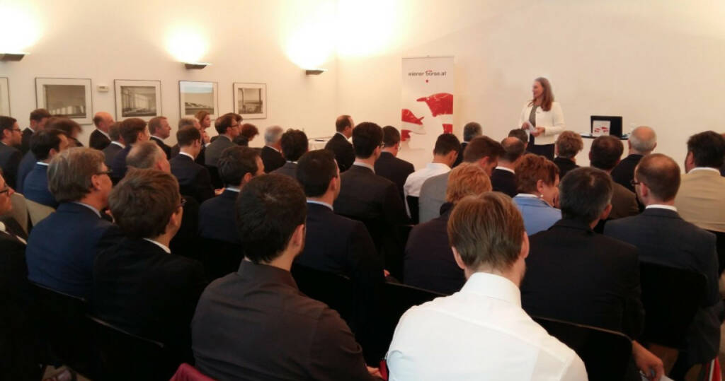 Wiener Börse: Ein spannender Börsetag im Ländle mit Polytec, OMV, FACC AG, ÖVFA, Zertifikateforum und >60 Wertpapierberatern. Dann ging es weiter nach Innsbruck. Hier mit dabei: FACC AG, AMAG, S IMMO AG, ÖVFA und Zertifikateforum.  (04.05.2017)