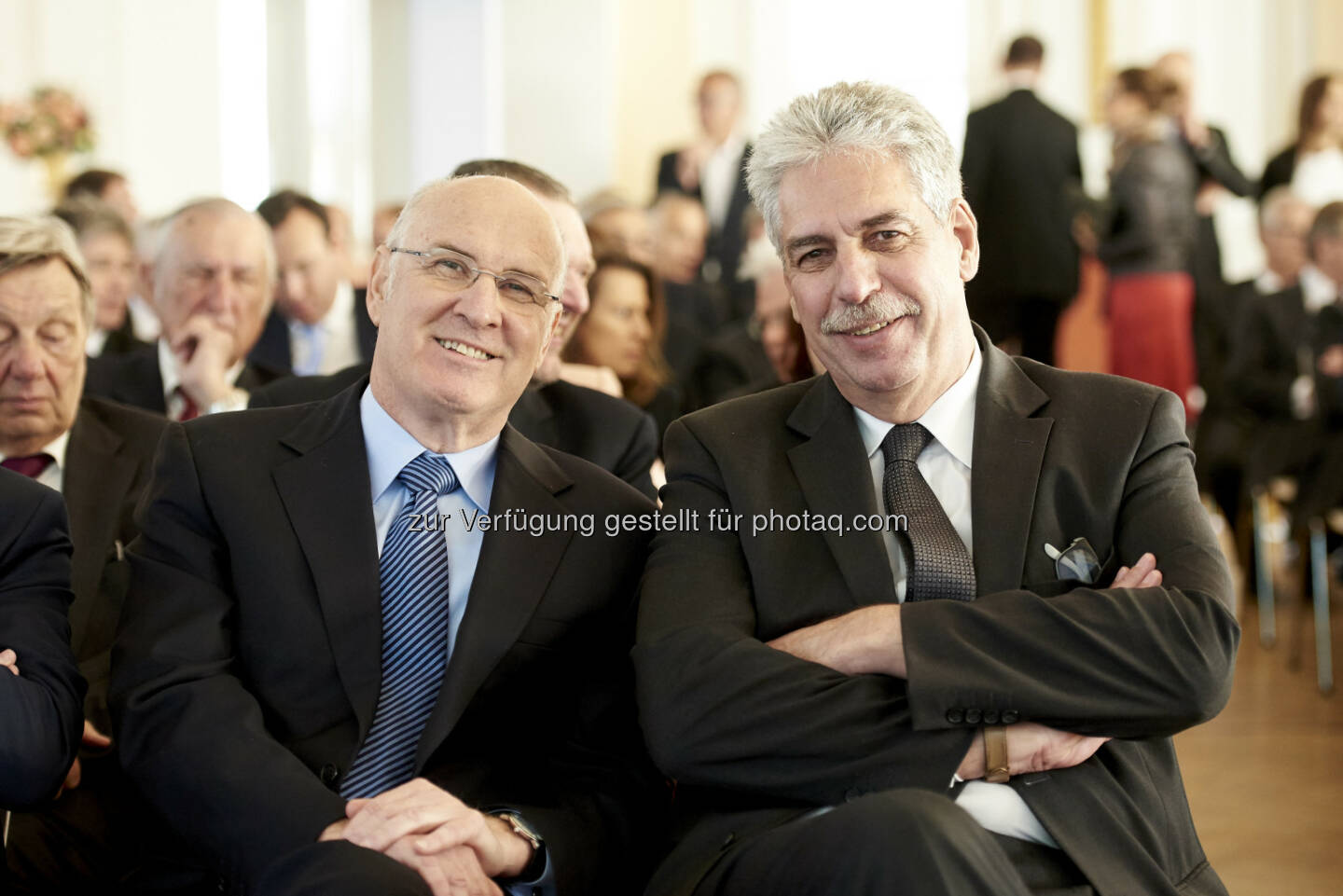 KWT-Präsident Klaus Hübner und Finanzminister Hans Jörg Schelling - Kammer der Wirtschaftstreuhänder: 70 Jahre KWT: Steuerberater und Wirtschaftsprüfer als unverzichtbare Partner für Wirtschaft und Politik (Fotograf: Sabine Klimpt / Fotocredit: KWT)