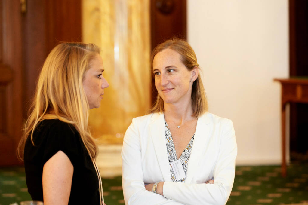 Elke Müller (Scholdan), Valerie Ferencic (ZFA), © Zertifikate Forum Austria (19.05.2017) 