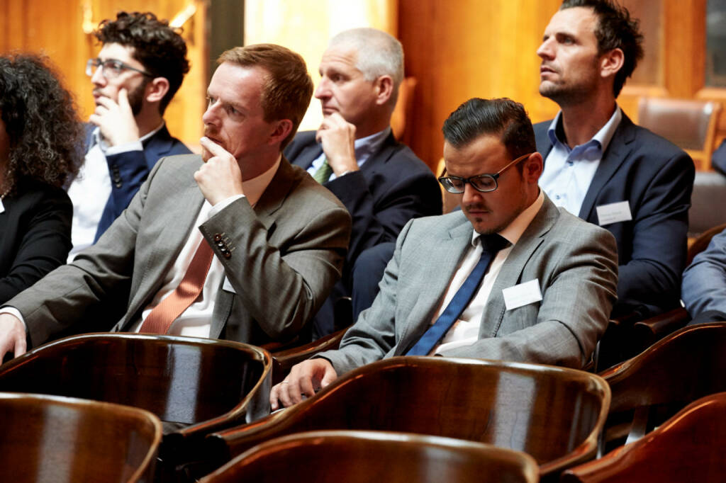 Christian-Hendrik Knappe (Deutsche Bank), Michael Plos (Börse Social Network) - Zertifikate Award Austria 2017 (Fotocredit: Zertifikate Forum Austria), © Zertifikate Forum Austria (19.05.2017) 